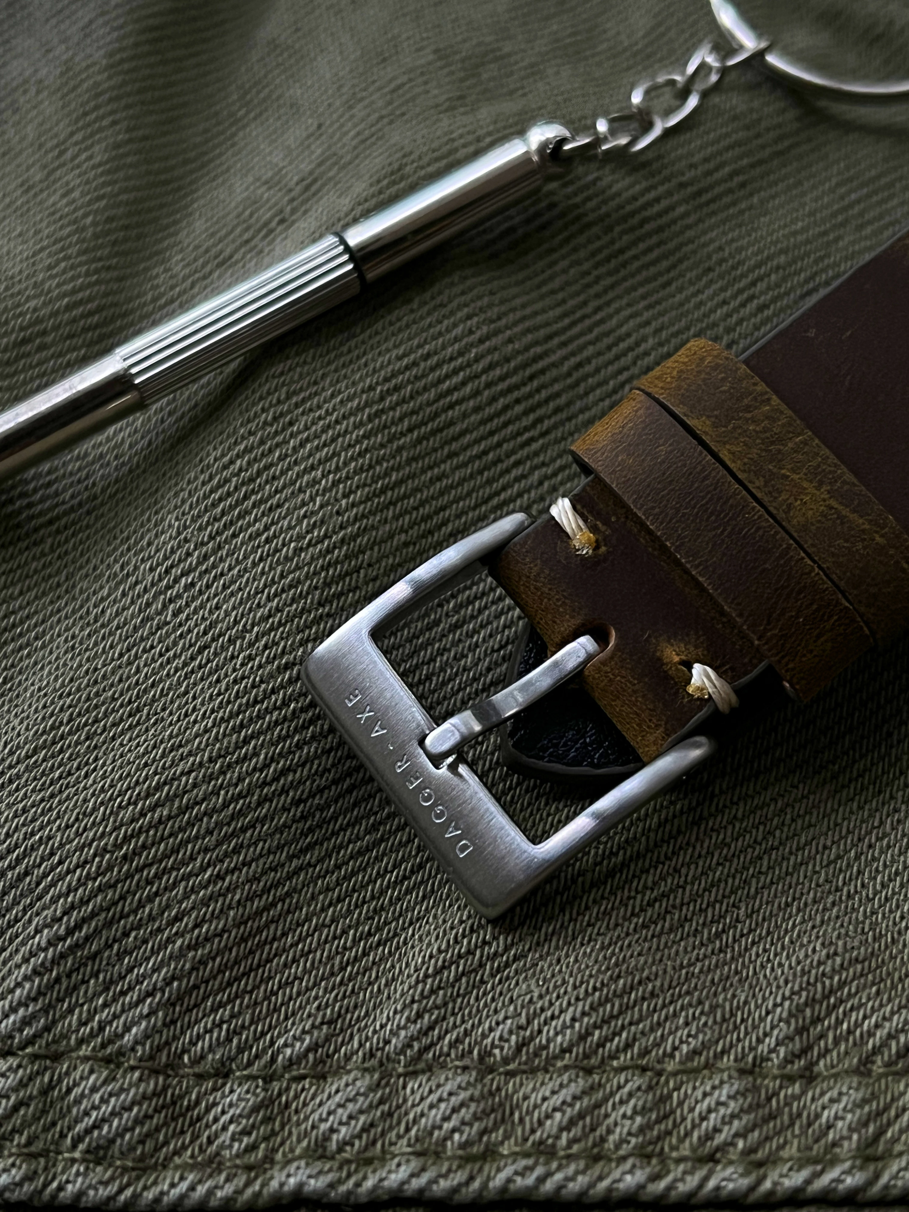 DAGGER-AXE Men DIVER นาฬิกา 39 มม.อัตโนมัตินาฬิกาข้อมือ 10Bar กันน้ํา C3 Luminous Sapphire Mirror NH35 เซรามิค BEZEL