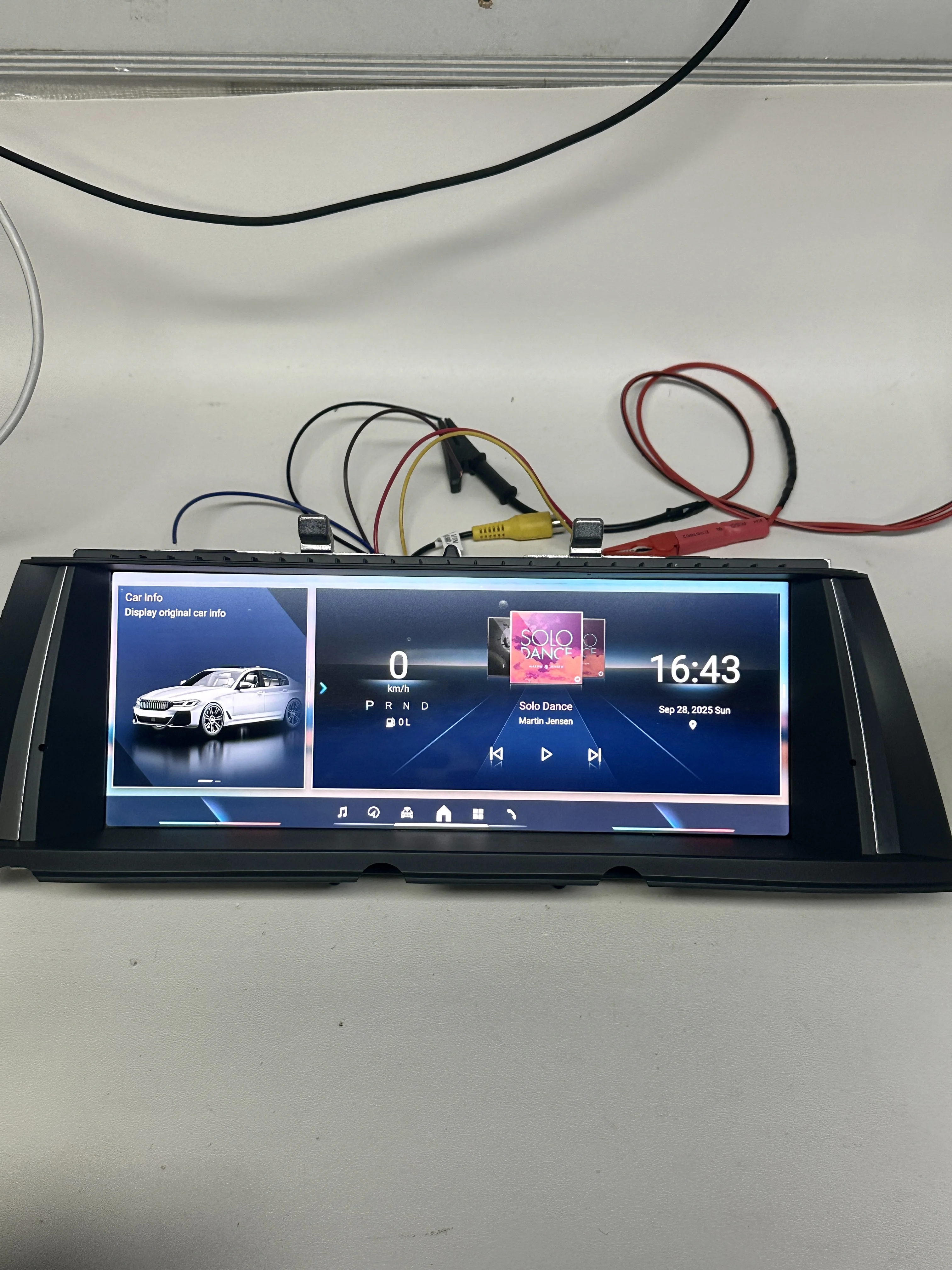 10.25 OEM Qualcomm680 Carplay Android 14 For BMW 7 Series F01 F02 F03 Car Multimedia Player GPS Navigation Car Radio Head Unit