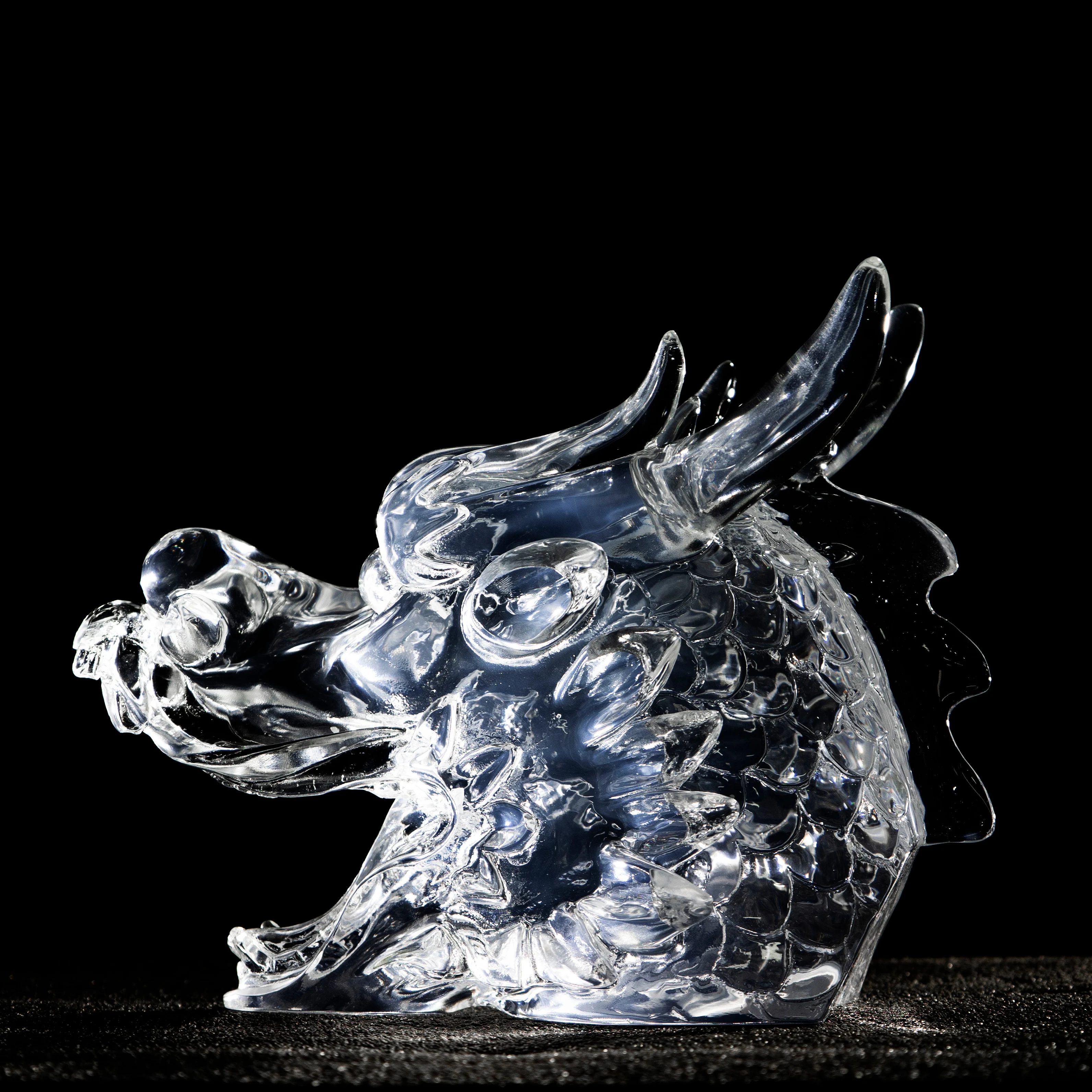 *&z Desktop Eco-Friendly Hand-painted Chinese Mythology Dragon's Head Animal Transparent Resin Sculpture Fui Business Gift Art~.