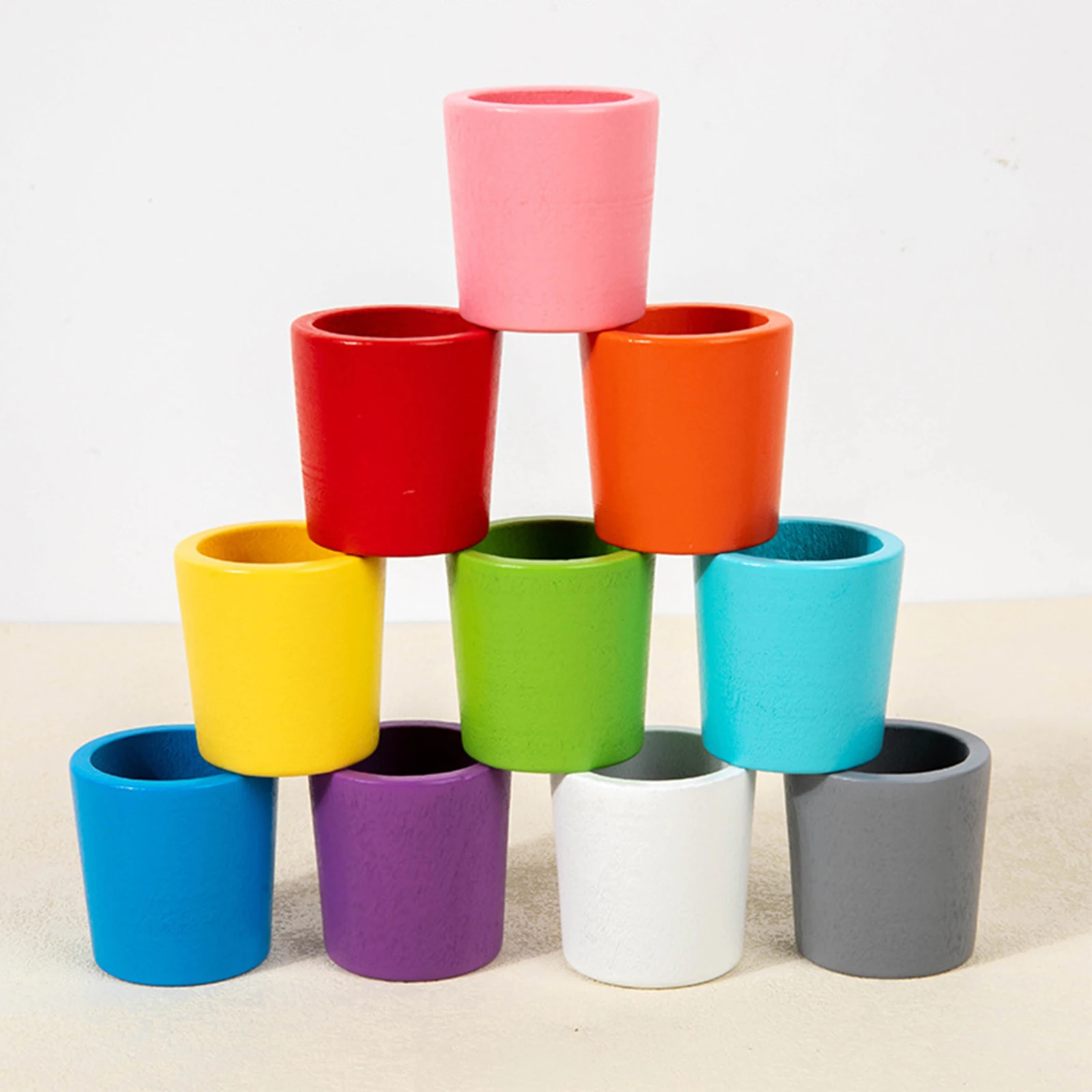 Regenbogenbälle in Tassen, Kleinkindspielzeug, Lernen von Farbsortieren und Zählen von Regenbogenbällen in Tassen, Holz-Matching-Spiele für Kleinkinder