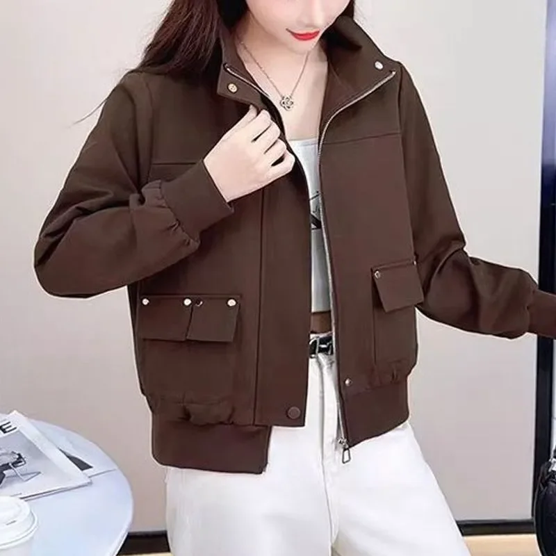 Women's Casual Zippered Jacket With Pockets Stand Collar Slim Fit Spring Autumn Wear