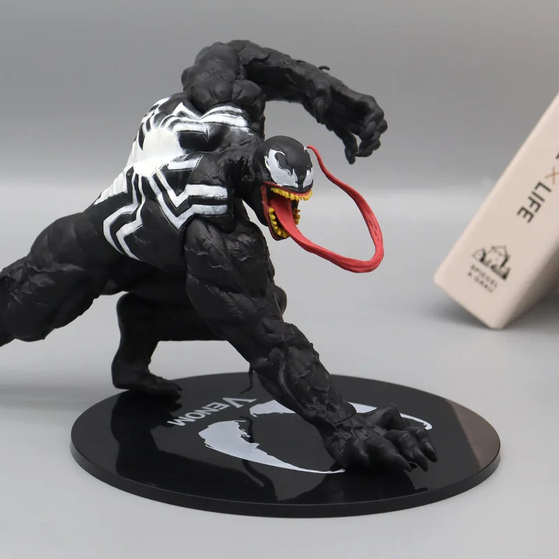 Film Superhero Venom Ornament Figurine Gift torta di compleanno Baking Decor Figure Statue Doll Ornament Collection giocattolo modello in PVC