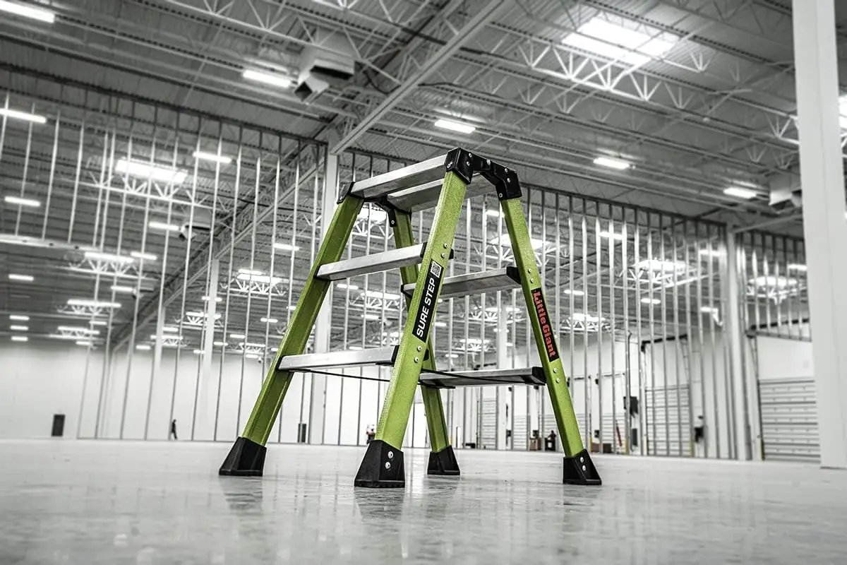 Little Giant Ladders, Sure Step,Fiberglass, (11953), Type 1AA, 375 lbs Weight Rating, Hi-viz G