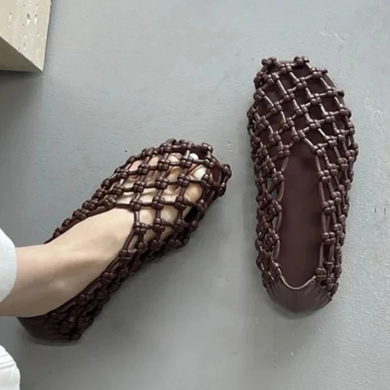 

Модные тканые сандалии на плоской подошве, женские летние удобные легкие пляжные туфли, роскошная брендовая дизайнерская обувь, женские лоферы