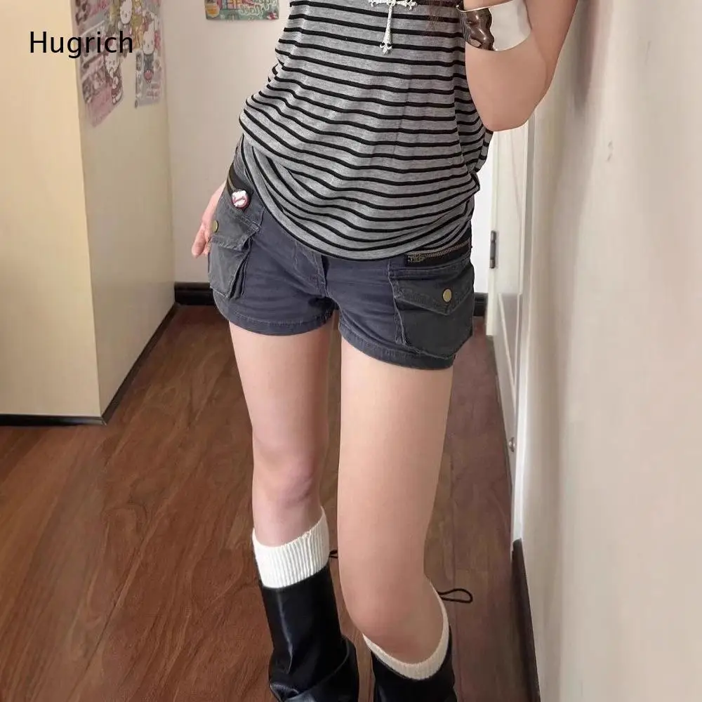 

Casual Dark Gray Cargo Denim Shorts for Women Multi Pockets Low Waist Slim Fit Y2K Streetwear
