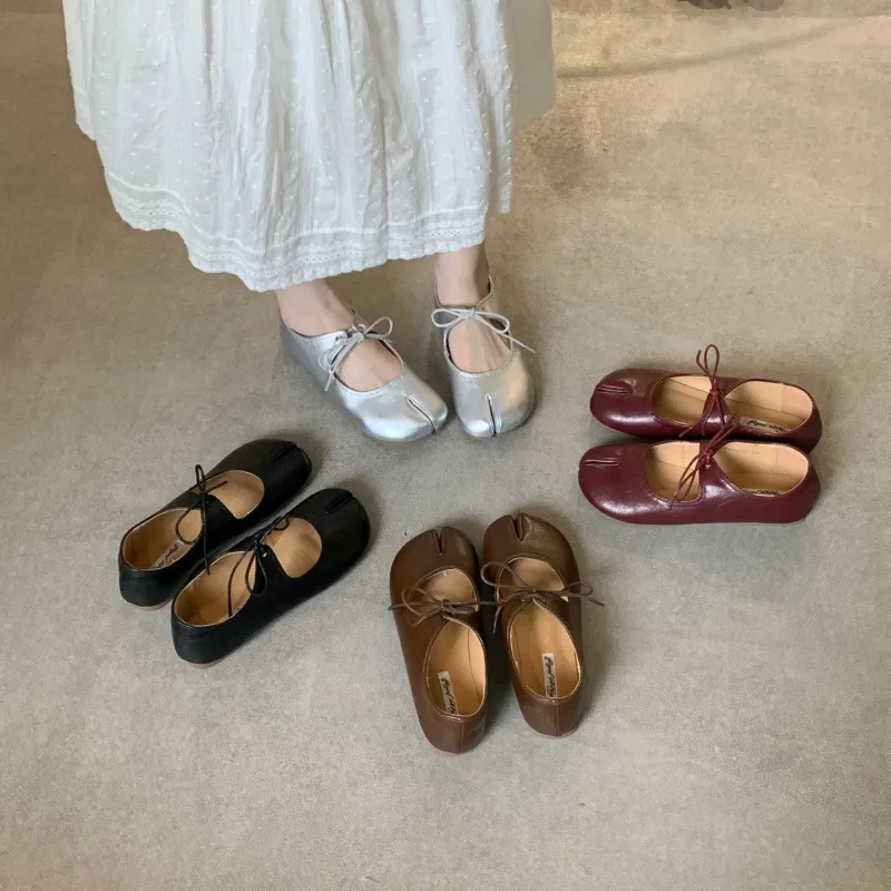 

French Flat Bottom Butterfly Knot One Strap Split Toe Shoe Comfortable All-Match Women's Ballet Flat Shoe round Head Ultra-Fiber