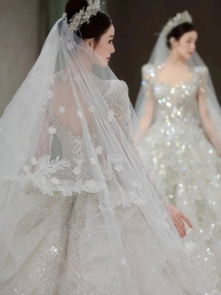 ชุดแต่งงานแขนยาวคลาสสิก Sweetheart งานแต่งงานชุด Shinny งานแต่งงานชุดบอล PLUS ขนาดที่กําหนดเอง