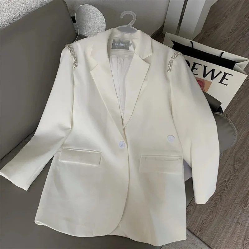 Spring 2023 New Korean Shoulder Stud Beading Niche Design Loose Casual Age Reducing One Bbutton Blazer Women