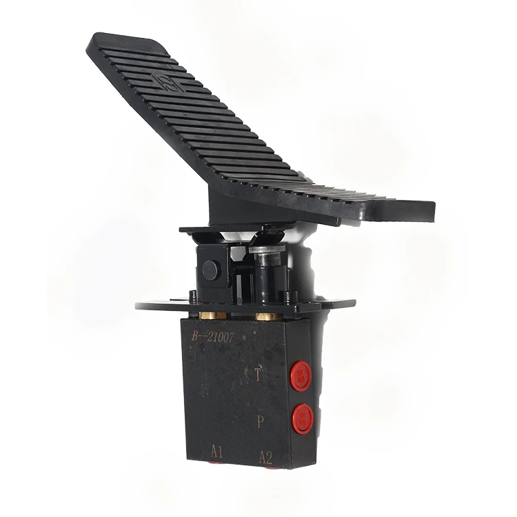 

Гидравлический выключатель экскаватора Молоток Двусторонний ножной педальный клапан Ножной педальный клапан экскаватора