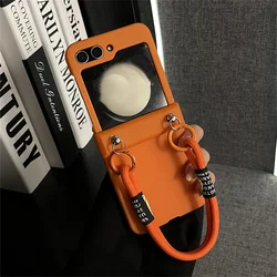Korean Cute Solid Color Orange Portable Rope Phone Case For Motorola RAZR 60 40 50 Ultra 60 Pro Razr Plus 2023 2024 2025 Cover