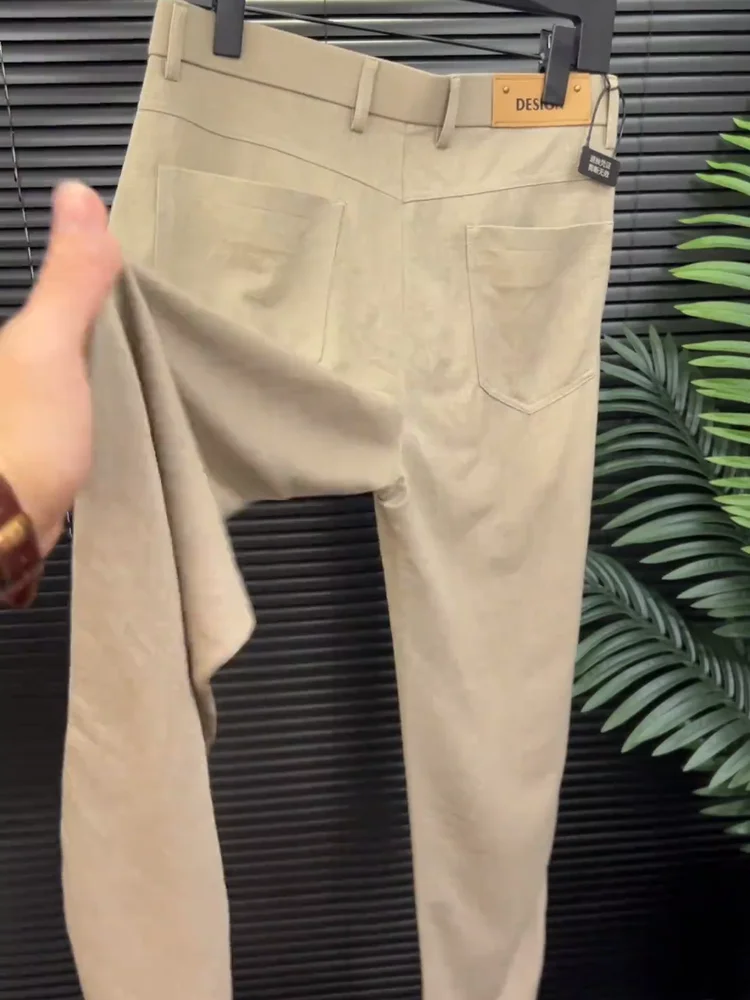 

Мужские повседневные брюки: универсальные, деловые, модные, весенне-осенние, прямого кроя, зауженные, с эффектом потертости, со средней посадкой, молодежные