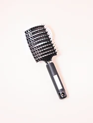 Tangled hair brush, suitable for wet short hair, curly straight hair, breathable hair brush, suitable for men and women