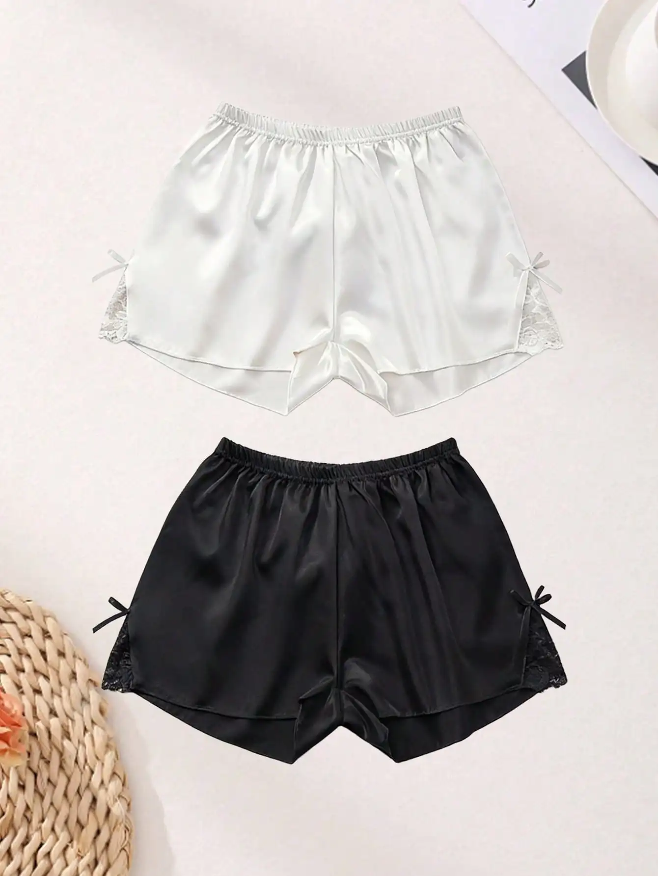 2PCS women's safety pants with bow and lace stitching, super soft and comfortable mid waist underwear, suitable for daily wear o