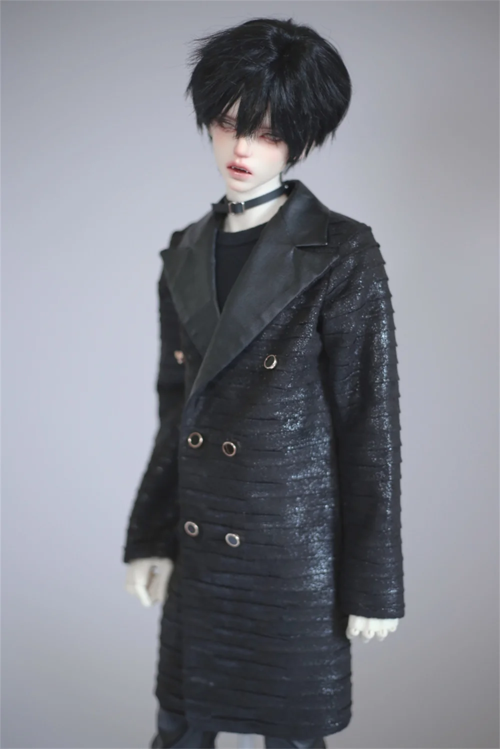 BJD doll clothes suitable for 1/3 1/4 Uncle size black flash pleated water grinding lapel coat