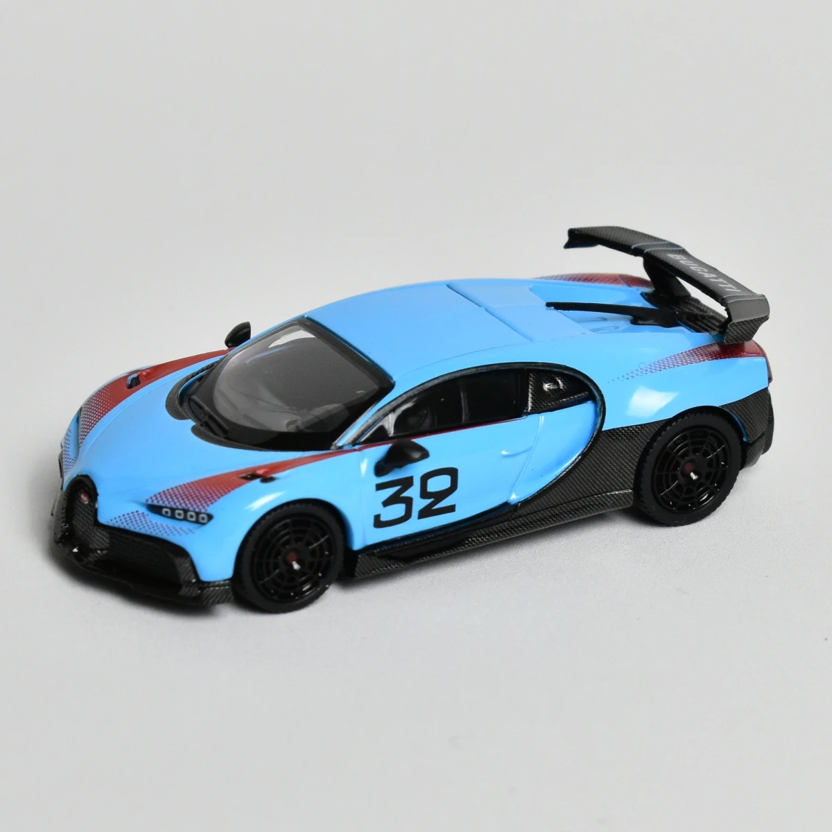 

Модель автомобиля Bugatti Chiron 487, модель TSM MINIGT 1:64