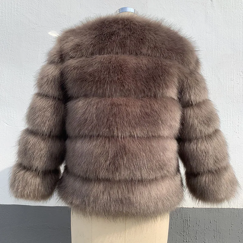 เสื้อแจ็คเก็ตขนเฟอร์เทียมลายไล่สี คอทรงกลม สำหรับผู้หญิง ฤดูหนาว  หนานุ่ม อุ่นสบาย  แบบมิงค์