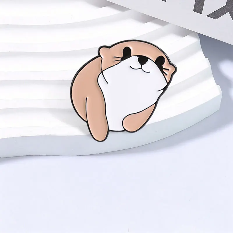 Chubby Napping Otter Emaille-Anstecknadel, weiche Cartoon-Brosche mit wassergebundenem Tier, Reversnadel, Schmuckgeschenk für Freunde – Detail 7