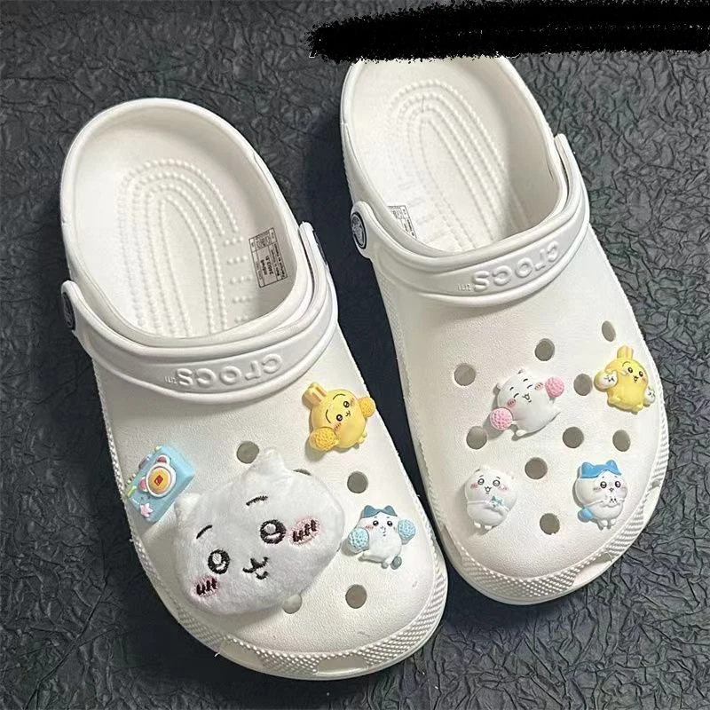 Yeni karikatür sevimli Chiikawa takunya ayakkabı tokası Kawaii ハshoe hahahachiware うusausag ちshoe Shoe Shoe ayakkabı çiçek ayakkabı tokası dekoratif