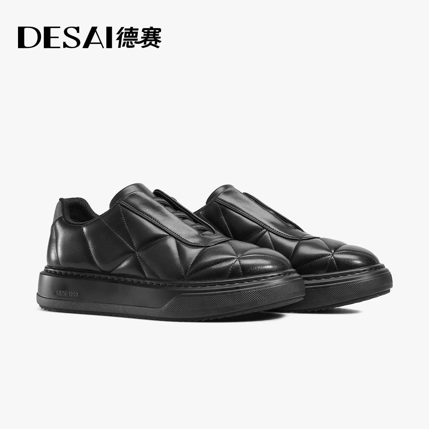 

DESAI Versatile sports board shoes men's genuine leather commuting soft soled casual shoes