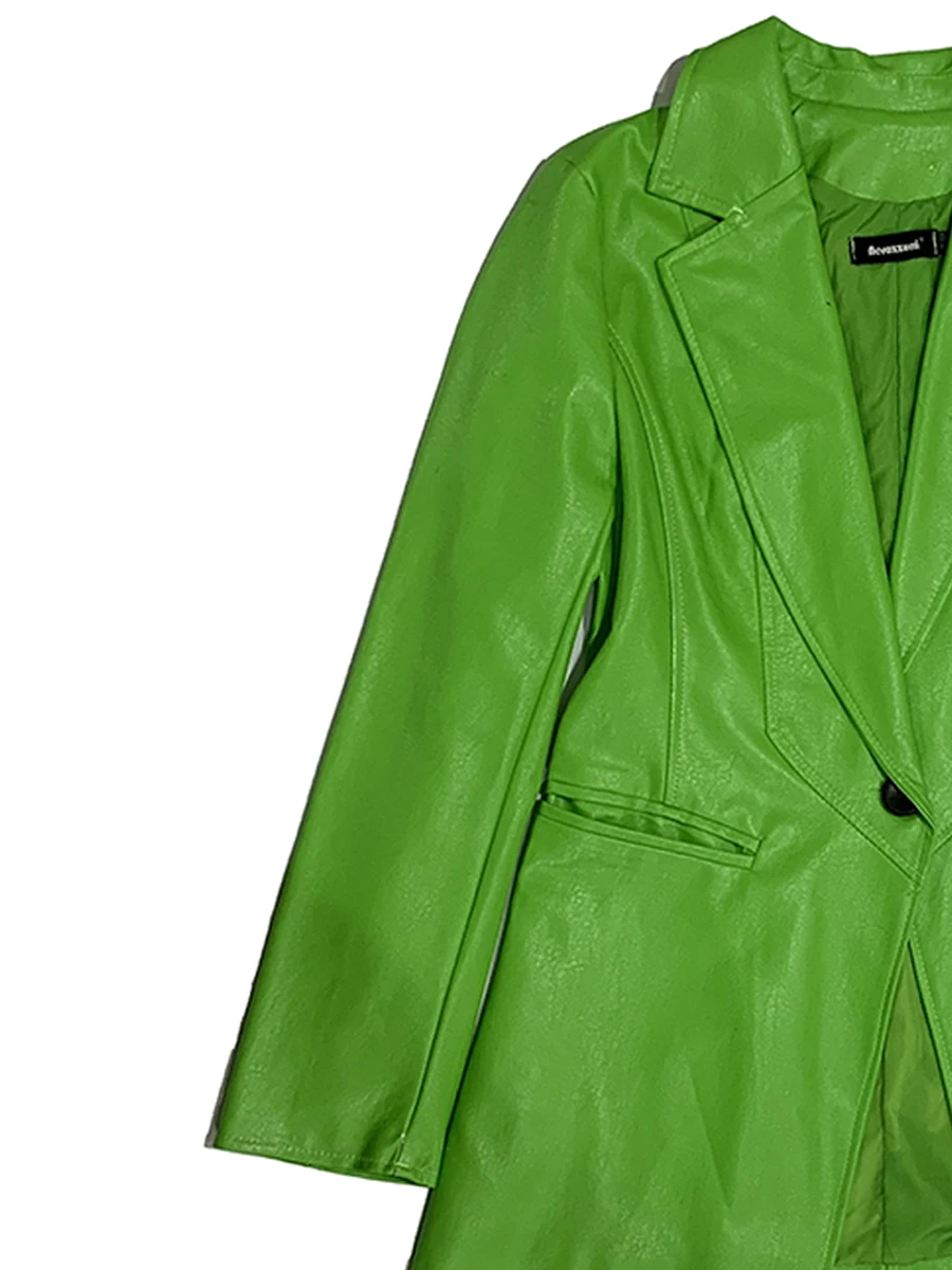 سترة Mauroicardi للربيع والخريف مصنوعة من جلد البولي يوريثان باللون الأخضر اللامع سترة نسائية واحدة الصدر أنيقة وأنيقة فاخرة مصممة ملابس 2025