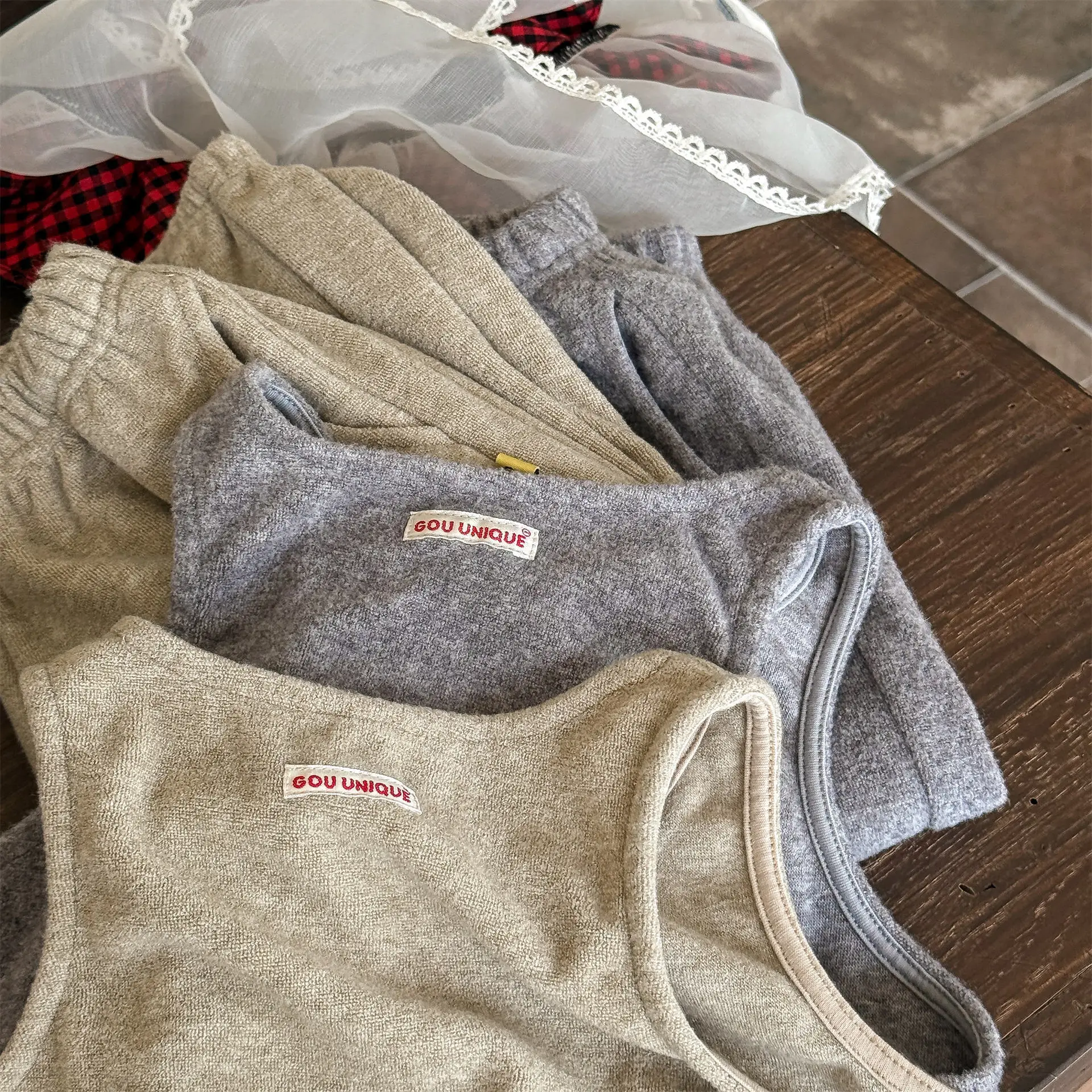 2025 خريف الاطفال الزي 2 قطعة مجموعة الكورية نمط سترة + السراويل الفتيات موضة طفل الملابس الدافئة الخريف قطعتين وتتسابق 1-8 سنوات