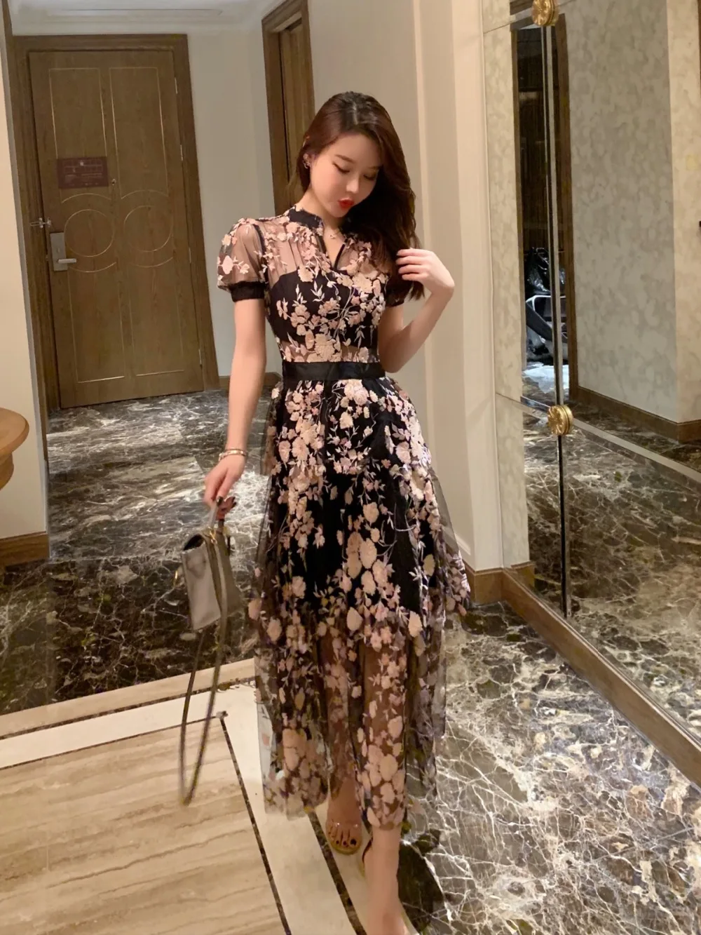 High-End Custom Luxury Runway Designer Dress 2023 Summer Mesh Embroidery Sequined Flowers Layers Lace Long Dress