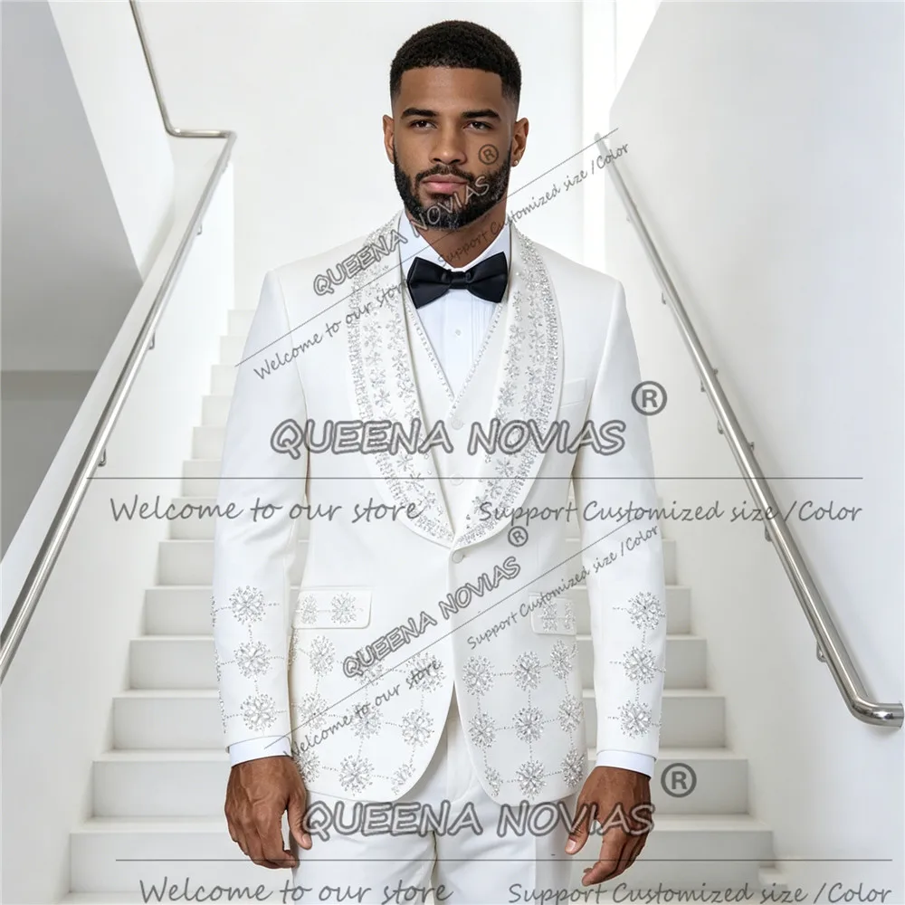 

Эксклюзивный белый мужской костюм для торжественных мероприятий с украшениями из камней, пиджак, брюки, комплект из 3 предметов, свадебный костюм для жениха, смокинг, мужская одежда.