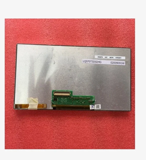 7-inch-lq070t5dg04g-liquid-crystal-display
