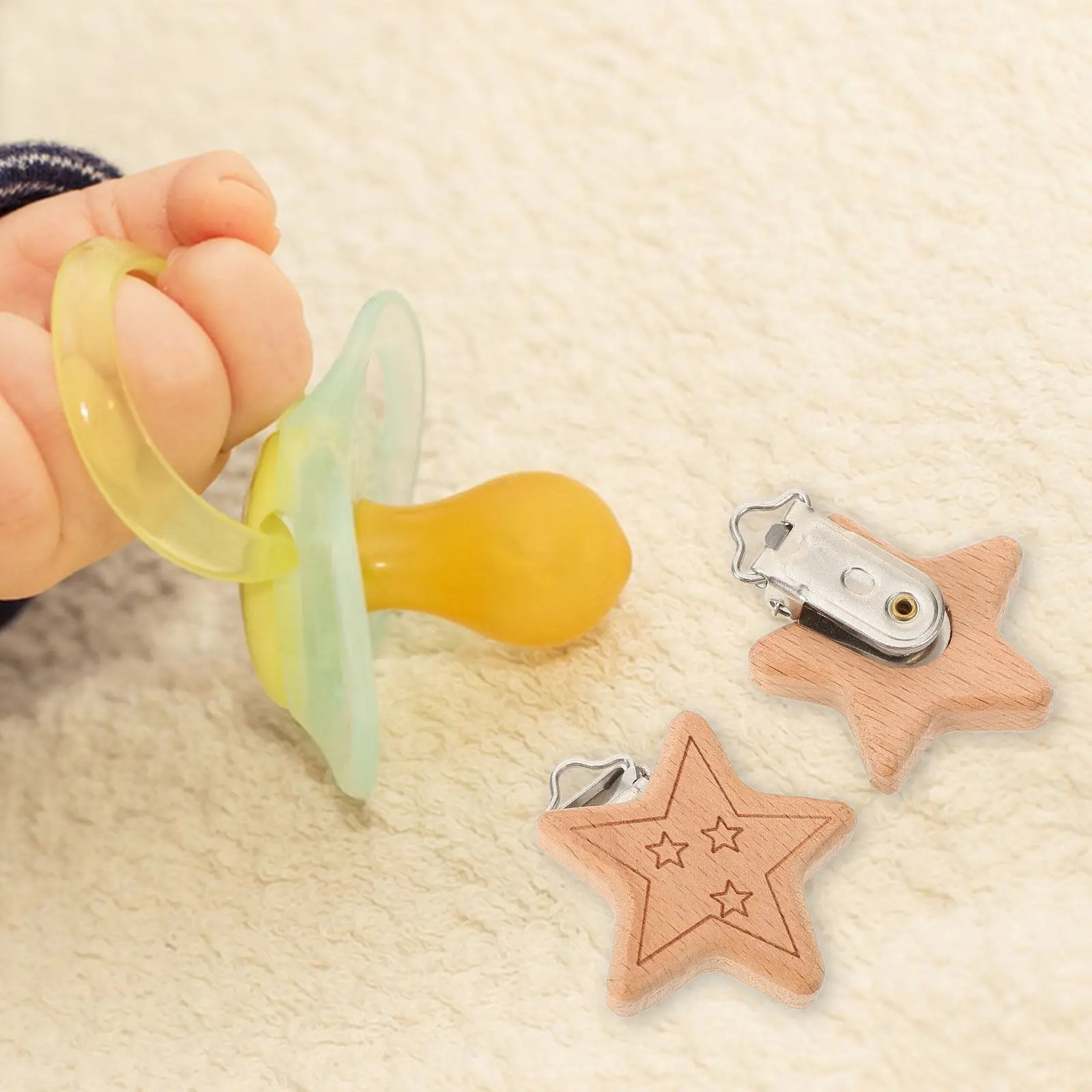 

4Pcs Wooden Animal Pacifier Clips Star DIY Holder Teething Clip Baby Infant Supplies Infant Pacifier Holder Soothing Toys