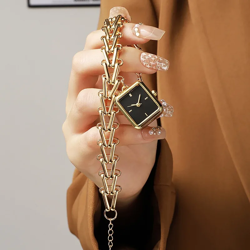 Luxury Gold Watch with Triangular Wheat Ear Dial Creative Pendant Design High-Quality Fashion  Premium Ladies Watch Gift Relojes