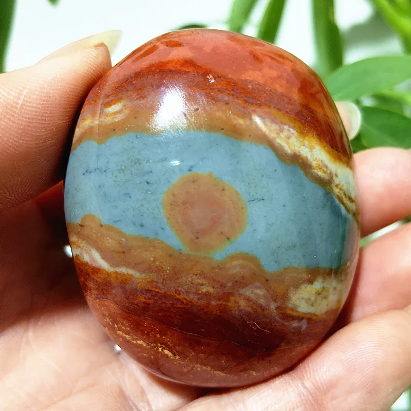 Natural Pretty Ocean Stone Palm Feng Shui Home Witchcraft Spiritual Meditation Reiki Energy Crystals