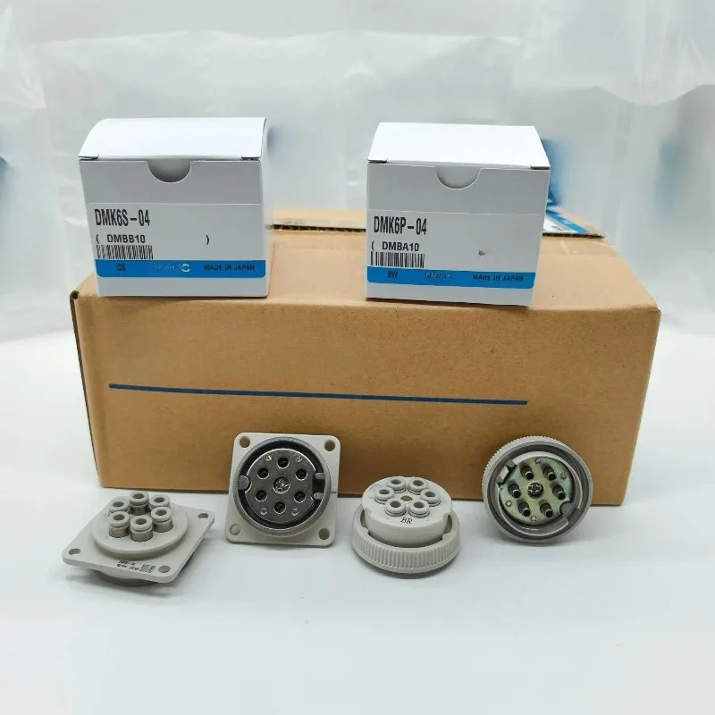 1PCS DMK6-04 DMK6S-04 DMK6P-04 original bundle joint 4mm tracheal circular multi tube docking