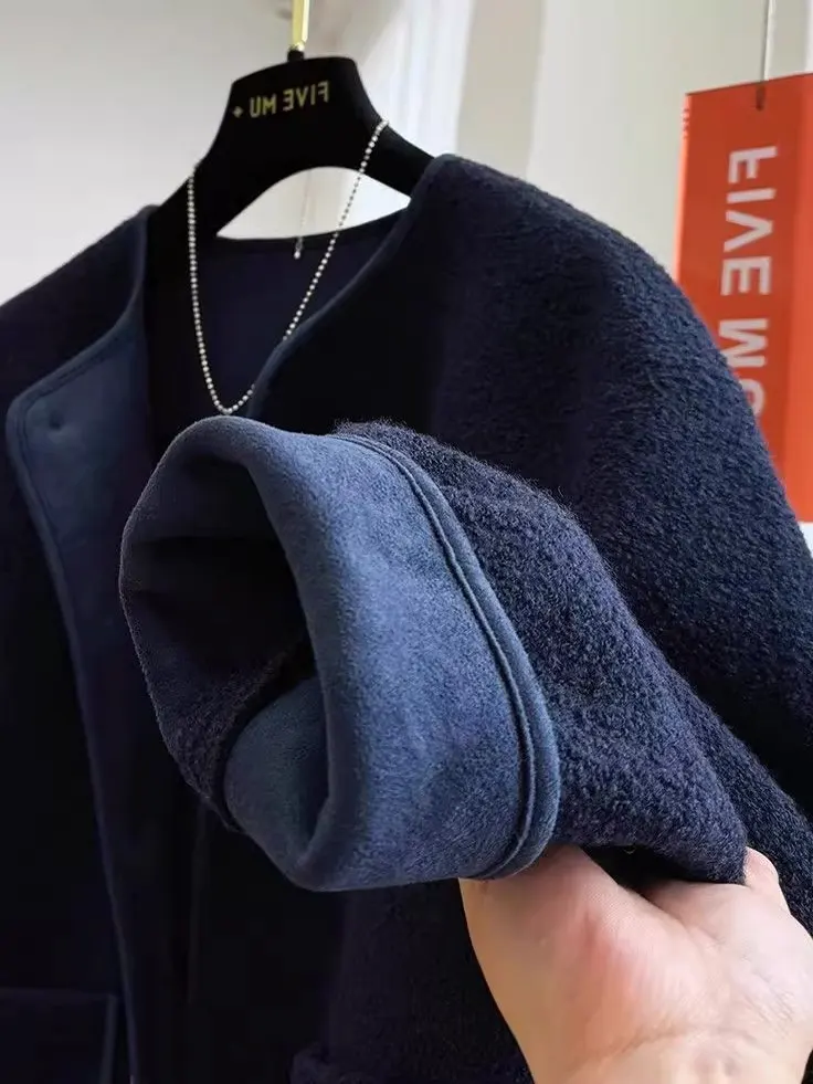 Sli Lamb Velvet Jaet 2025 New Faion Women's Coat Autumn Winter Leather Fur Inteated Cotton Polyester Blend