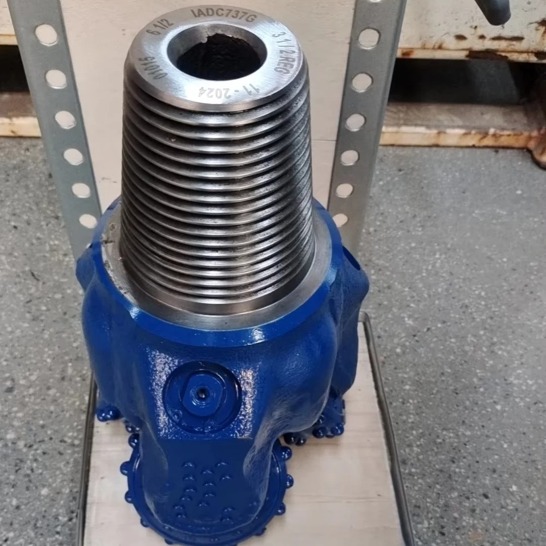 Ferramentas de perfuração de poço de água API padrão IADC737 Hard Rock Breaking Bit 6 1/2 polegadas Tricone Pilot Bit