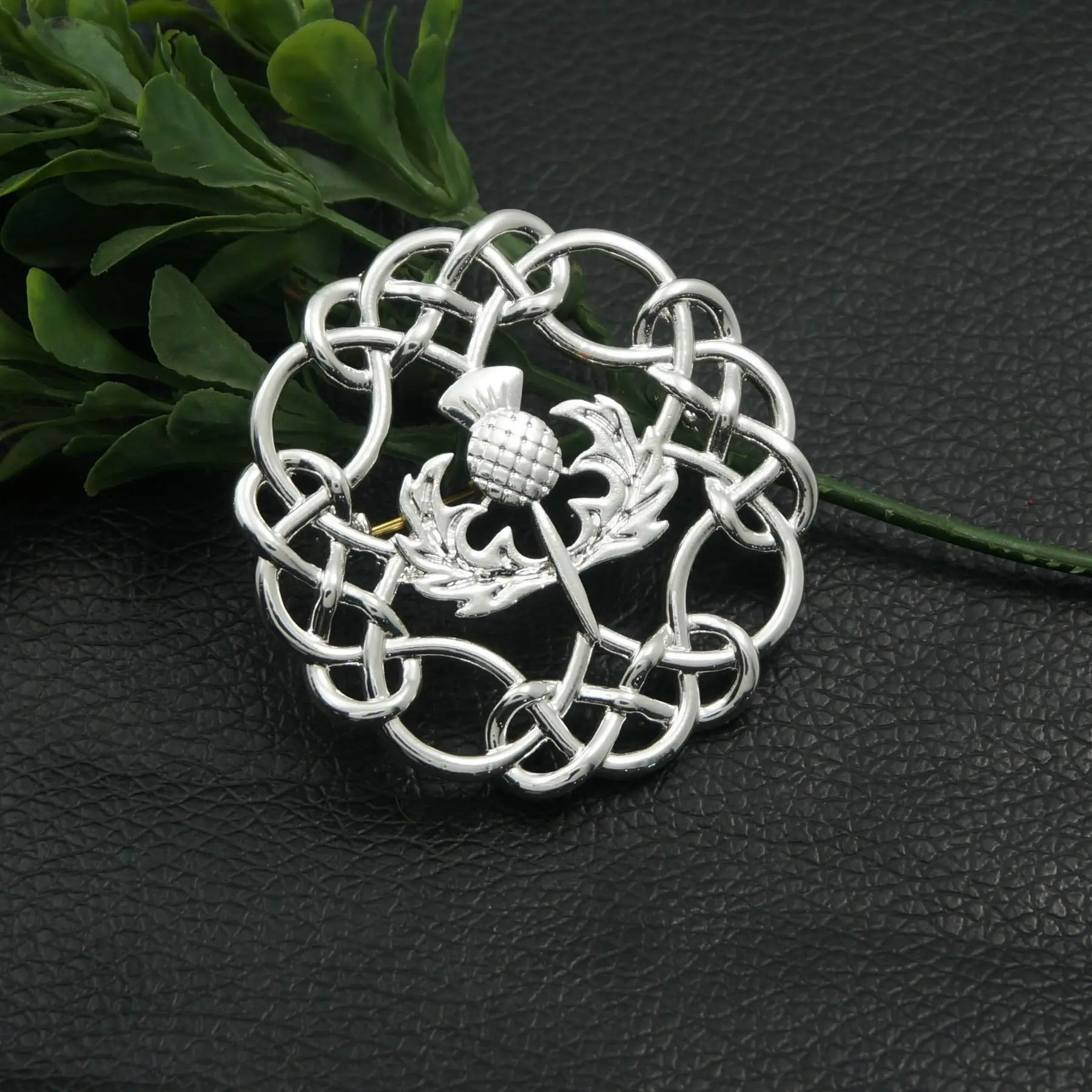 Celtic-knot Scottish Thistle Brooch