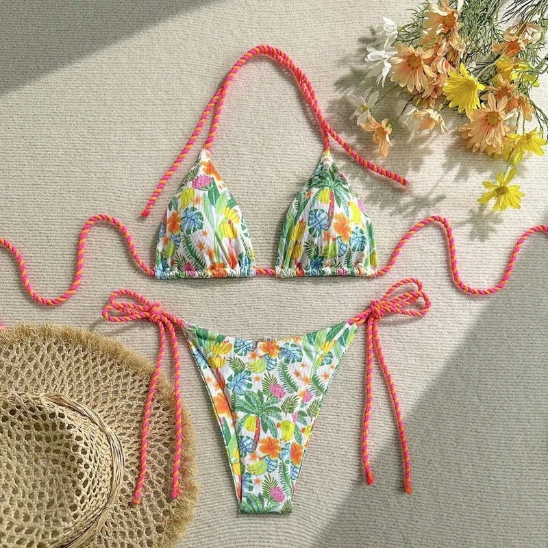 

2026 New Thai Vacation Beach Floral Sexy Bikini Two-piece Set Fashionable Spicy Girl Strap Split Swimsuit