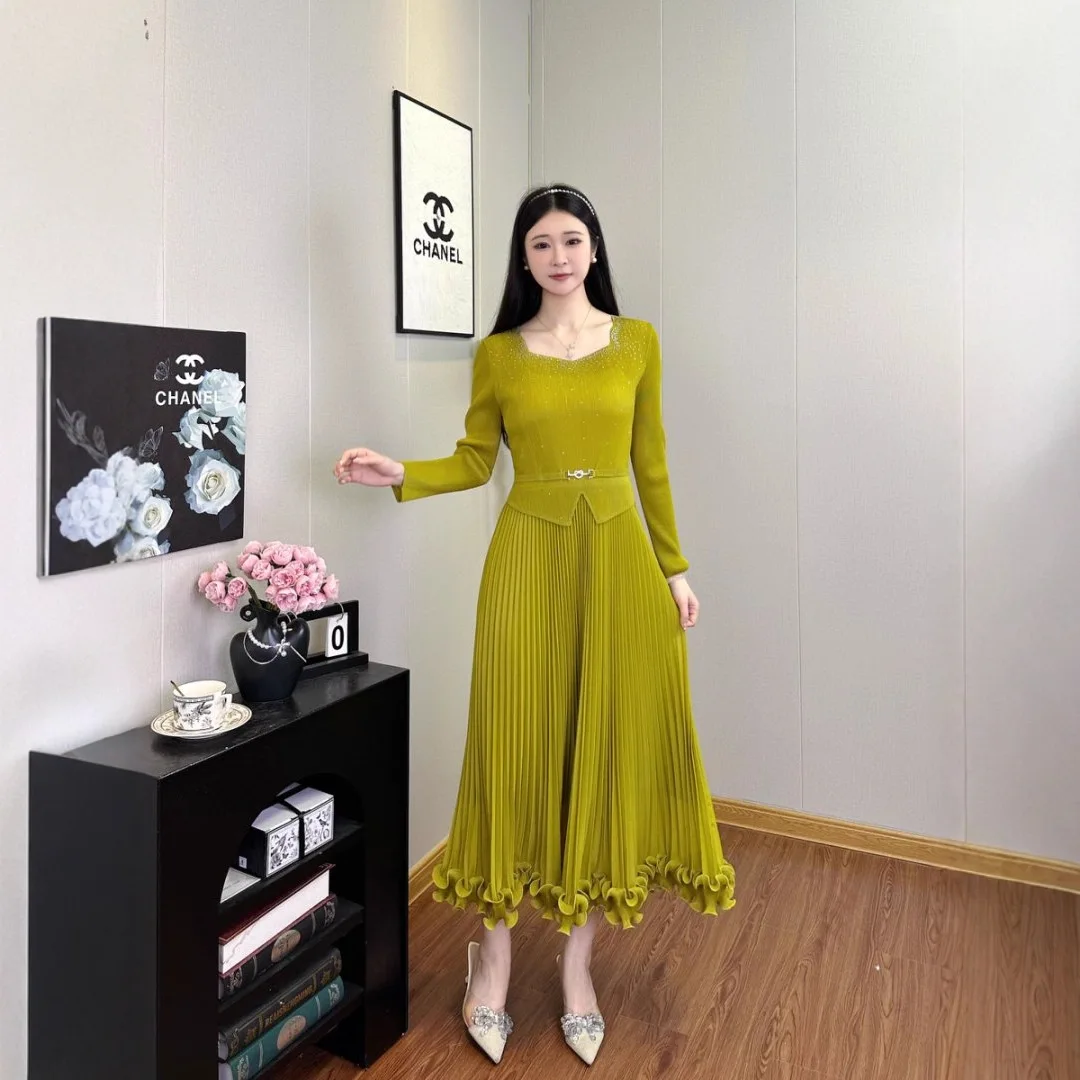 

Miyake Casual Folds Splicing Dress Women's Square Collar Long Sleeve High Waist A Line Dress 2025 Autumn New Arrivals