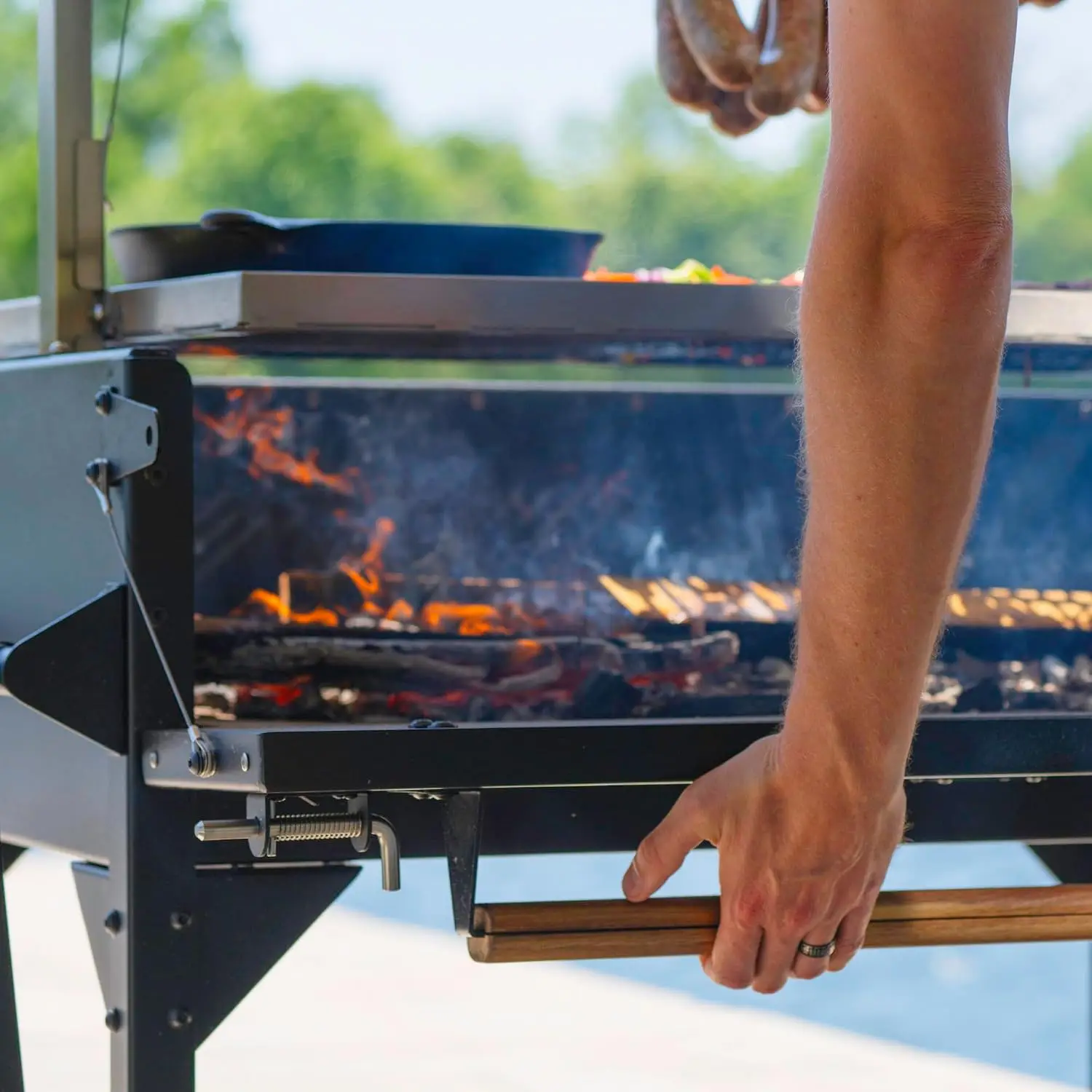 Argentine Santa Maria Heritage Wood Fire & Charcoal BBQ Grill with Adjustable Grill Grates, Fire Bricks, Heavy-Duty Steel, S-Hoo