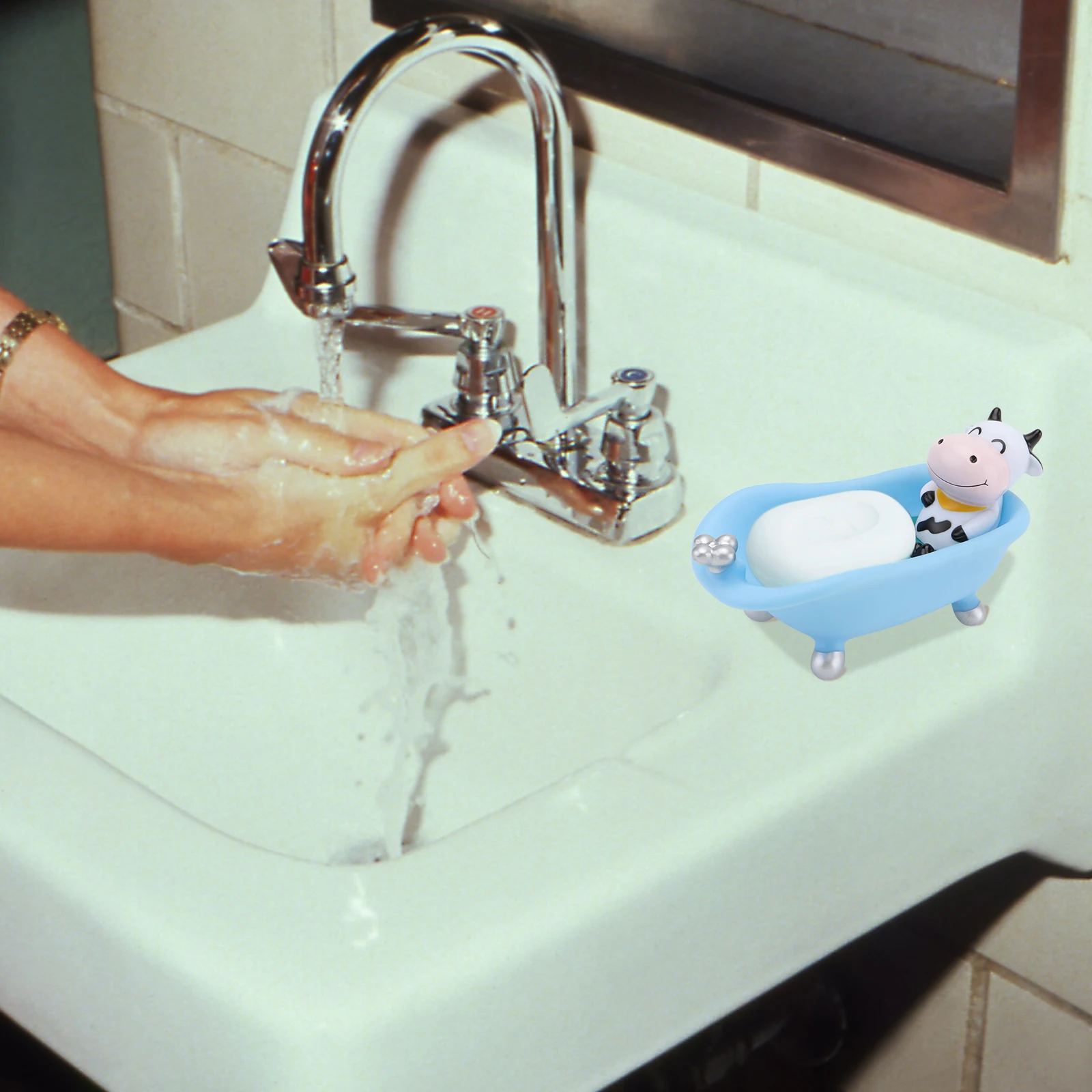 

1pc Cartoon Bath Tub Cute Holder Toddler Animal Dish Girls Children Sturdy Easy Drain Bright Color Funny