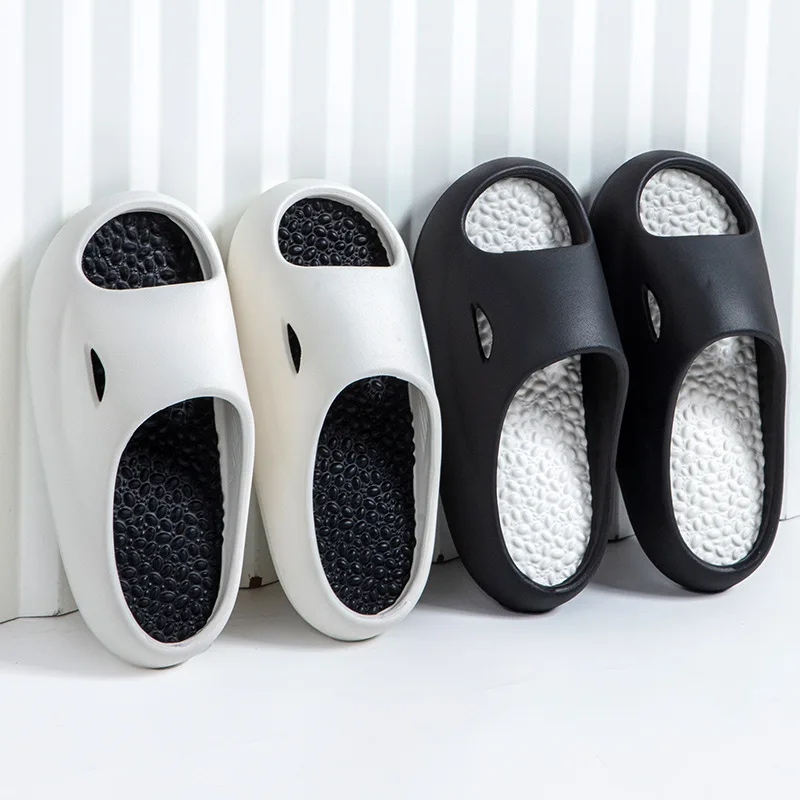 Couple Massage Slippers New Fashion Indoor Outdoor 5cm Thick Sole Household Bathroom Anti Slip Shoes Trendy Beach Slippers Soft