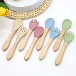 Hot selling food grade silicone wooden handle spoon and fork set for complementary food feeding training spoon and fork