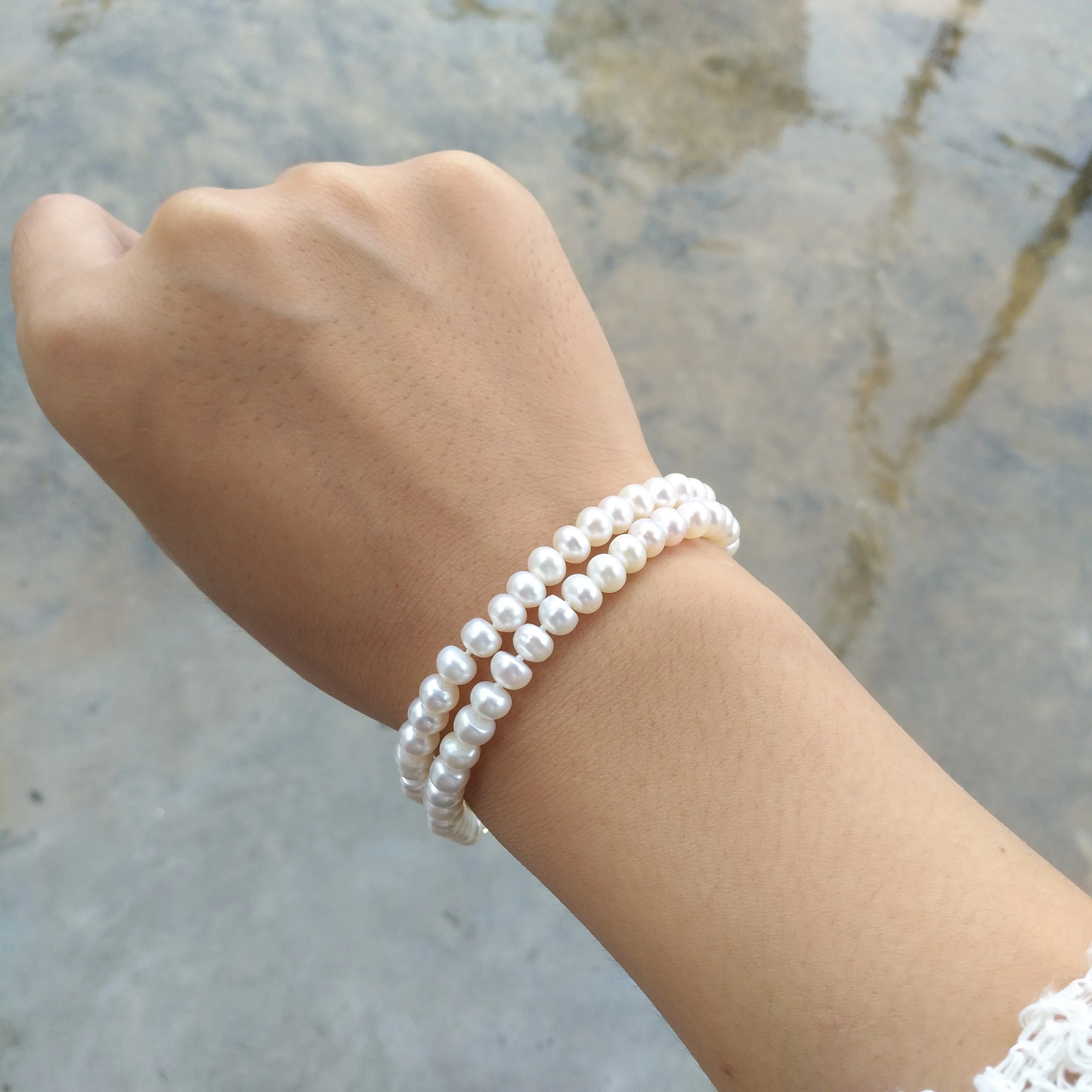 Timeless Real Natural AAA Akoya Real Natural White Pearl Bracelet 17cm  Videos and pictures are all taken in kind.