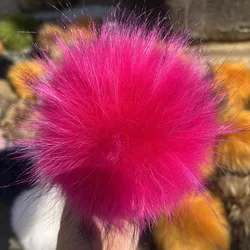 Fluffy Real Raccoon Fur Pompoms with Snap Buttons DIY Fur White Pom Pom Balls PINK Fur Pompons For Scarves Hats Accessories