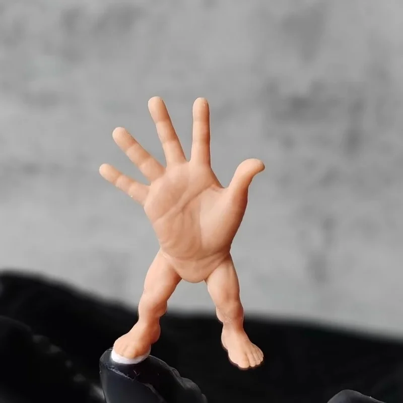 Finger Man Palm Muscle Man Weird Cartoon Accessory 1:64 Miniature Doll White Model High Precision Scene Halloween Festival Gift