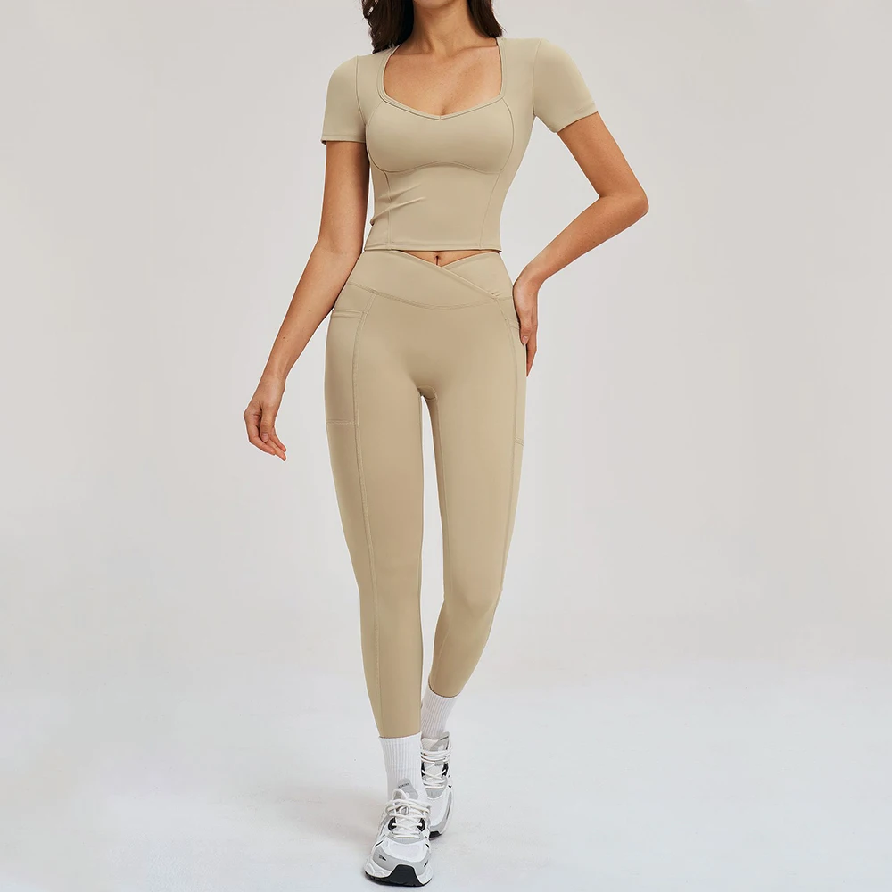 

Женские спортивные костюмы из 2 предметов: комплект для йоги и тренировок, дышащая спортивная одежда с коротким рукавом для спортзала