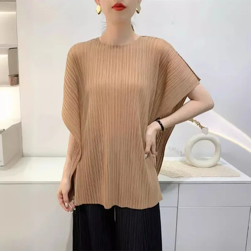 

Miyake Pleated2024 Summer Short Sleeved Top for Women's Comfortable and Casual Split Design Loose Bat Sleeves Round Neck T-shirt