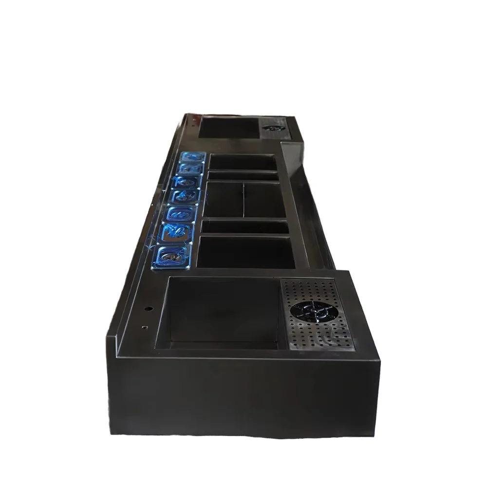 

Bar Shops Use New Stainless Steel Tables, bar Workstations and Cocktail Bartenders.