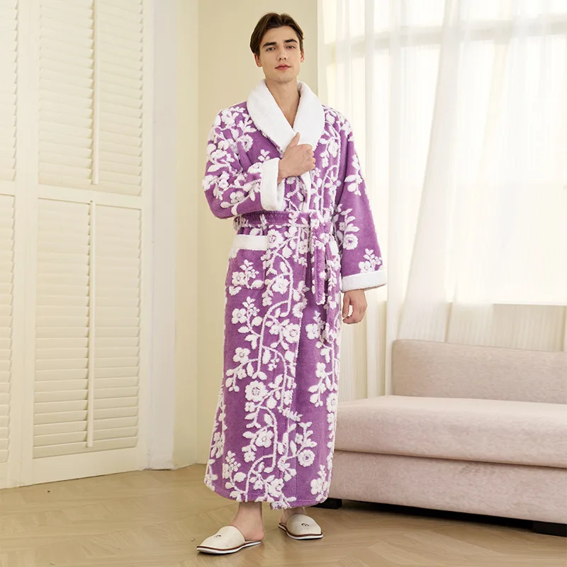 

Autumn Winter Men's Double Layer Thickened Jacquard Coral Fleece Sleep Robe Warm Floral Pattern Fleece Lined Bathrobe for Couple