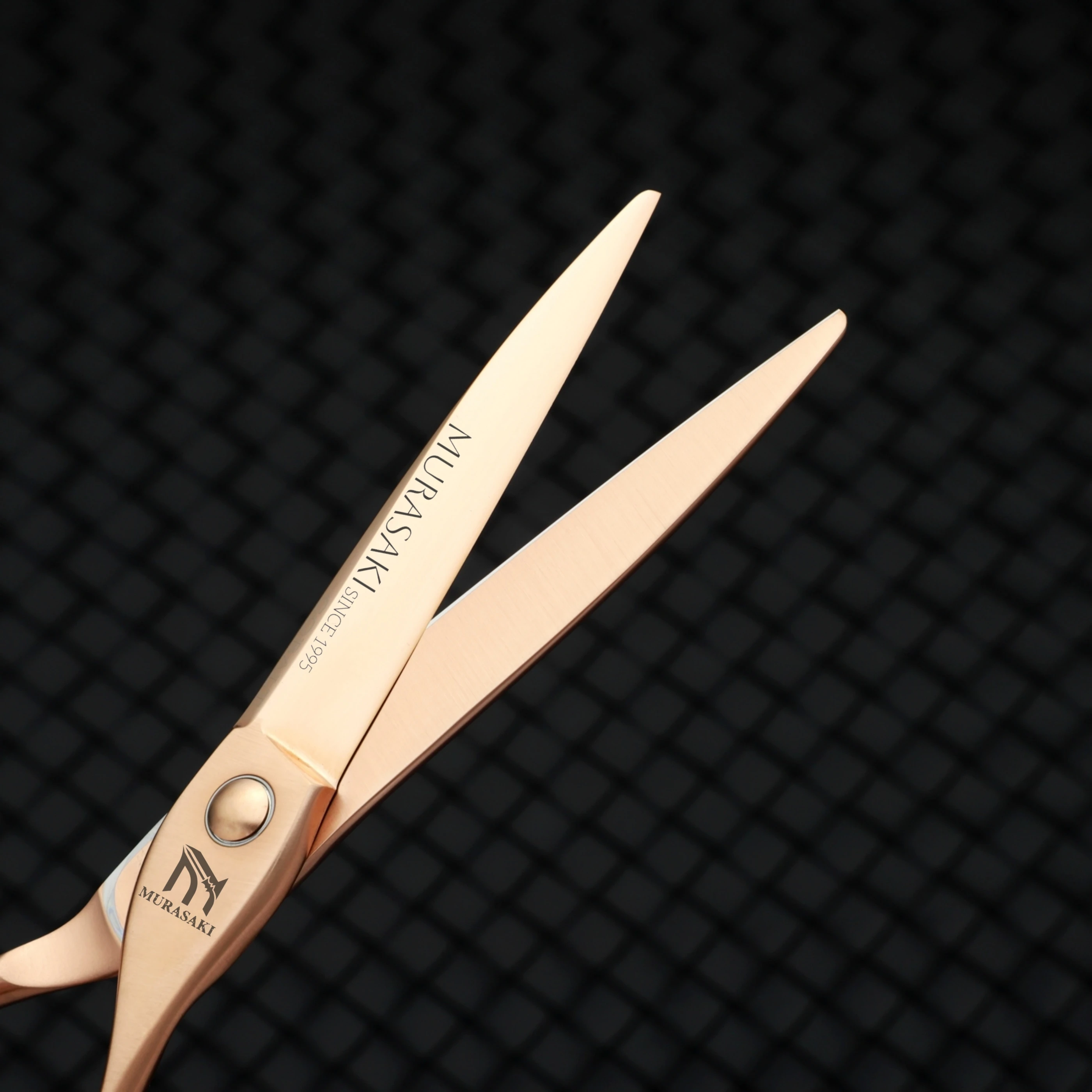 MURASAKI Professionelle Haarschere, spezielles Blindloch-Design, hergestellt aus japanischem VG10-Stahl, 6,3 Zoll mit ergonomisch geformtem Griff – Detail 13
