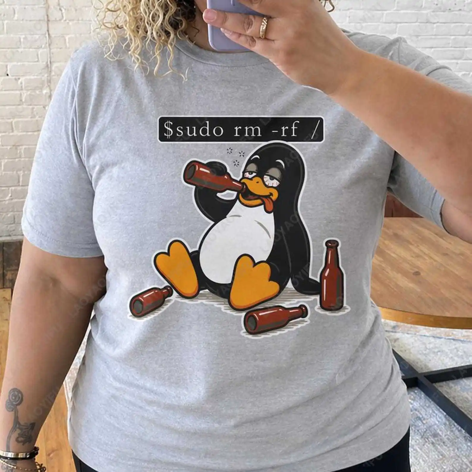 Funny Penguin Graphic Linux Computer Programmer Meme T-shirt Casual Fashion Loose Harajuku Hip Hop Punk Summer Unisex T Shirt